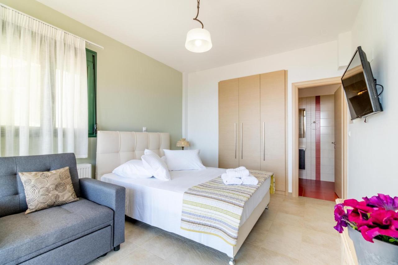 Sapphire Blue Villa Kalamíci Kültér fotó